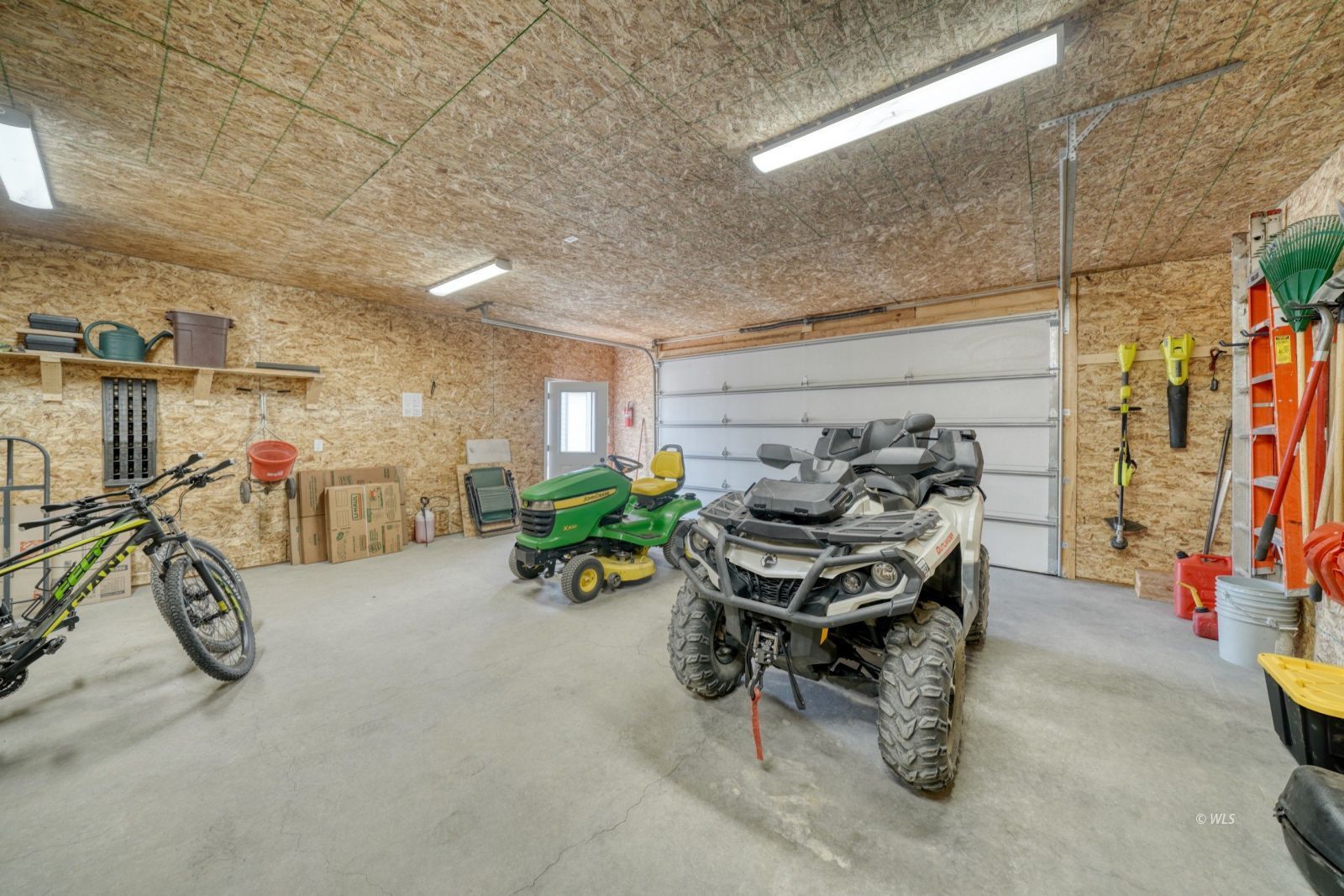 Property Photo 34