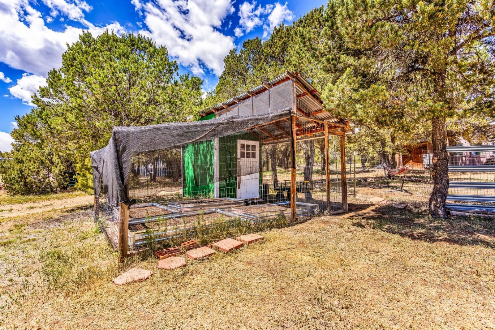 Property Photo 30