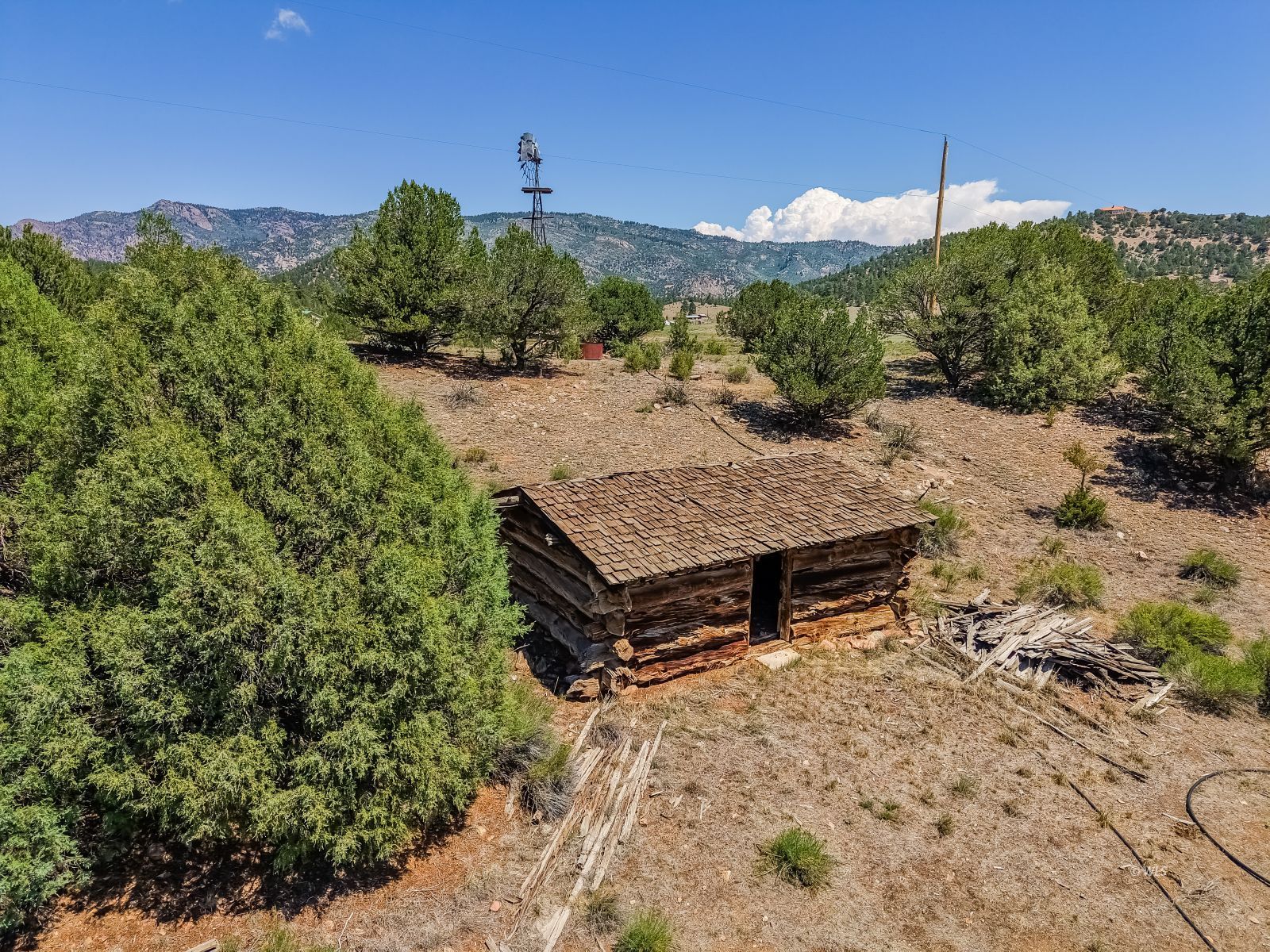 Property Photo 31