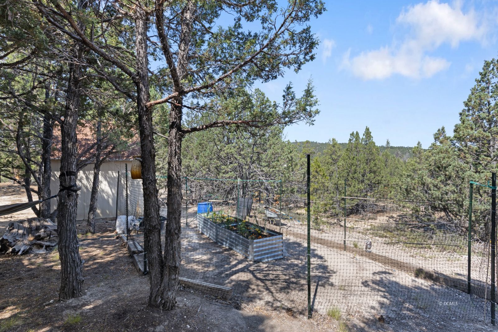 Property Photo 28