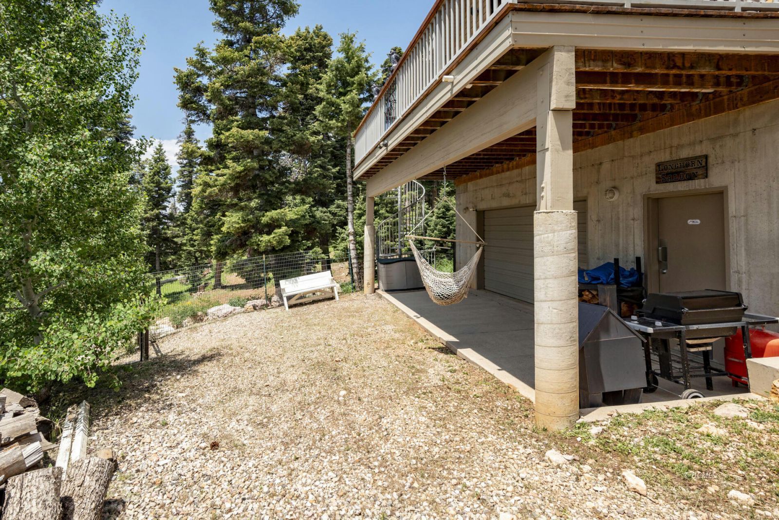 Property Photo 33