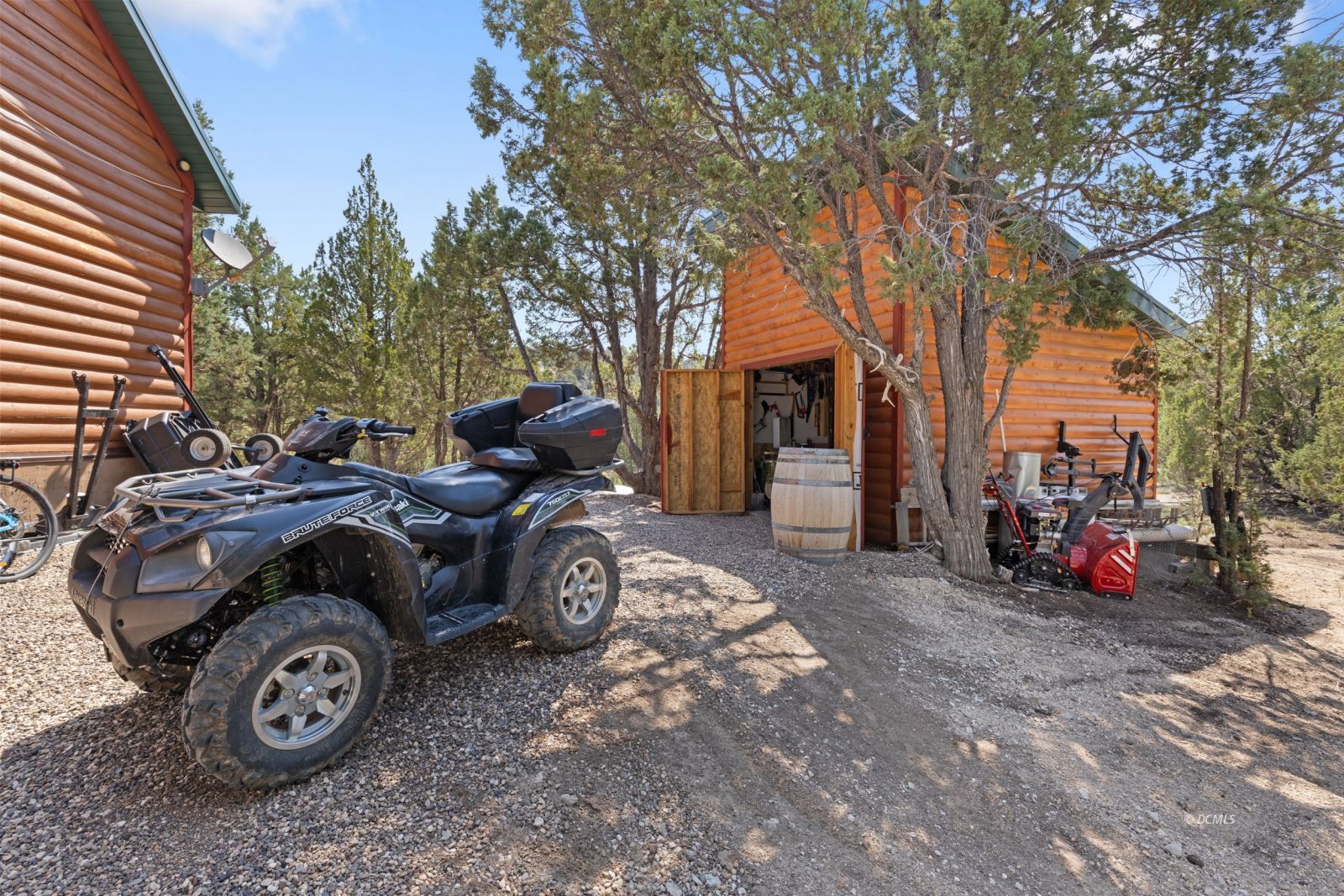 Property Photo 34
