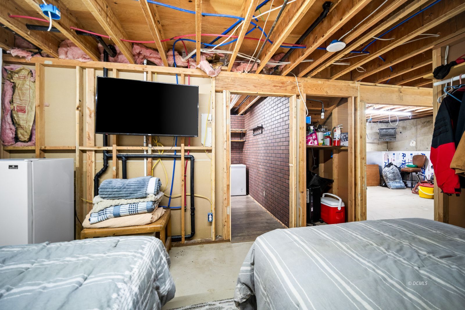 Property Photo 32