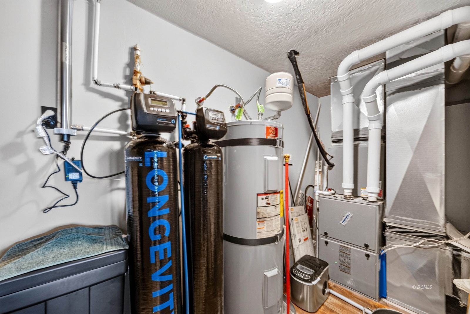 Property Photo 37