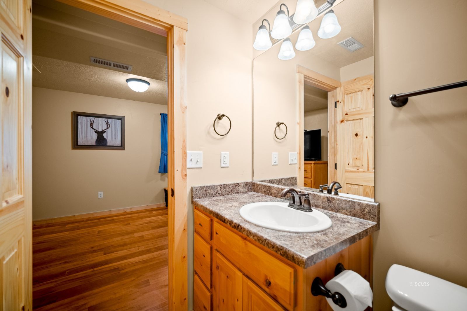 Property Photo 28