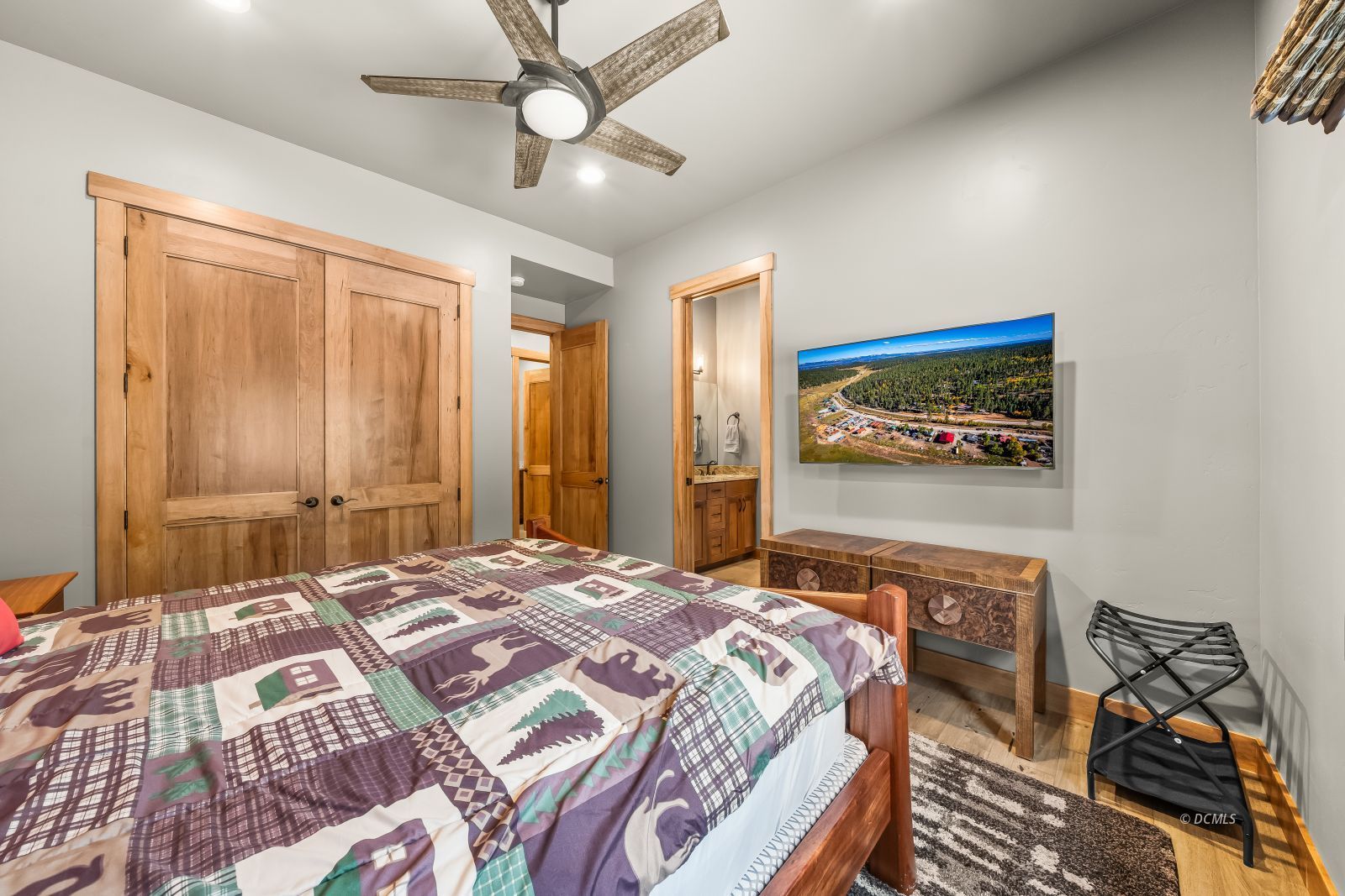 Property Photo 37