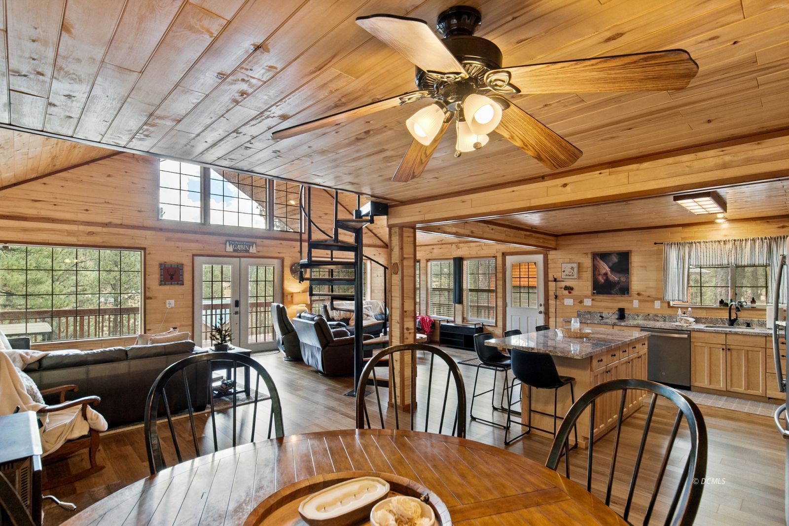 Property Photo 25