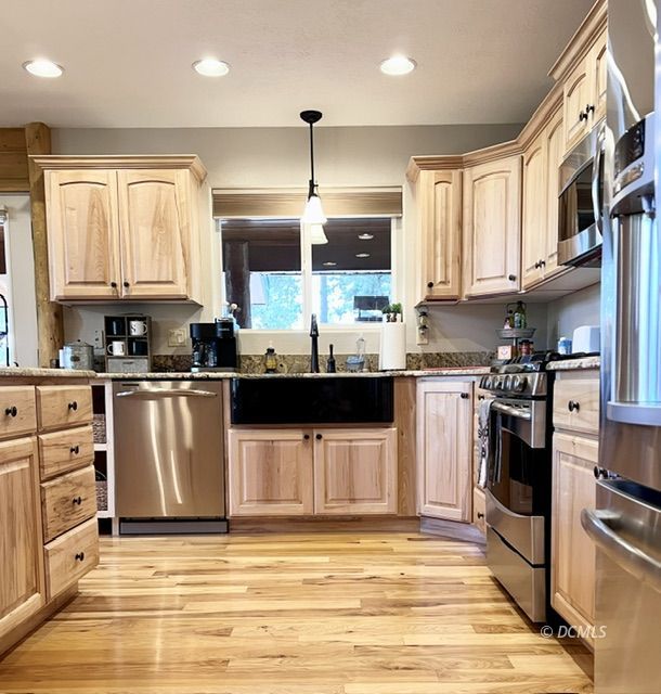 Property Photo 22