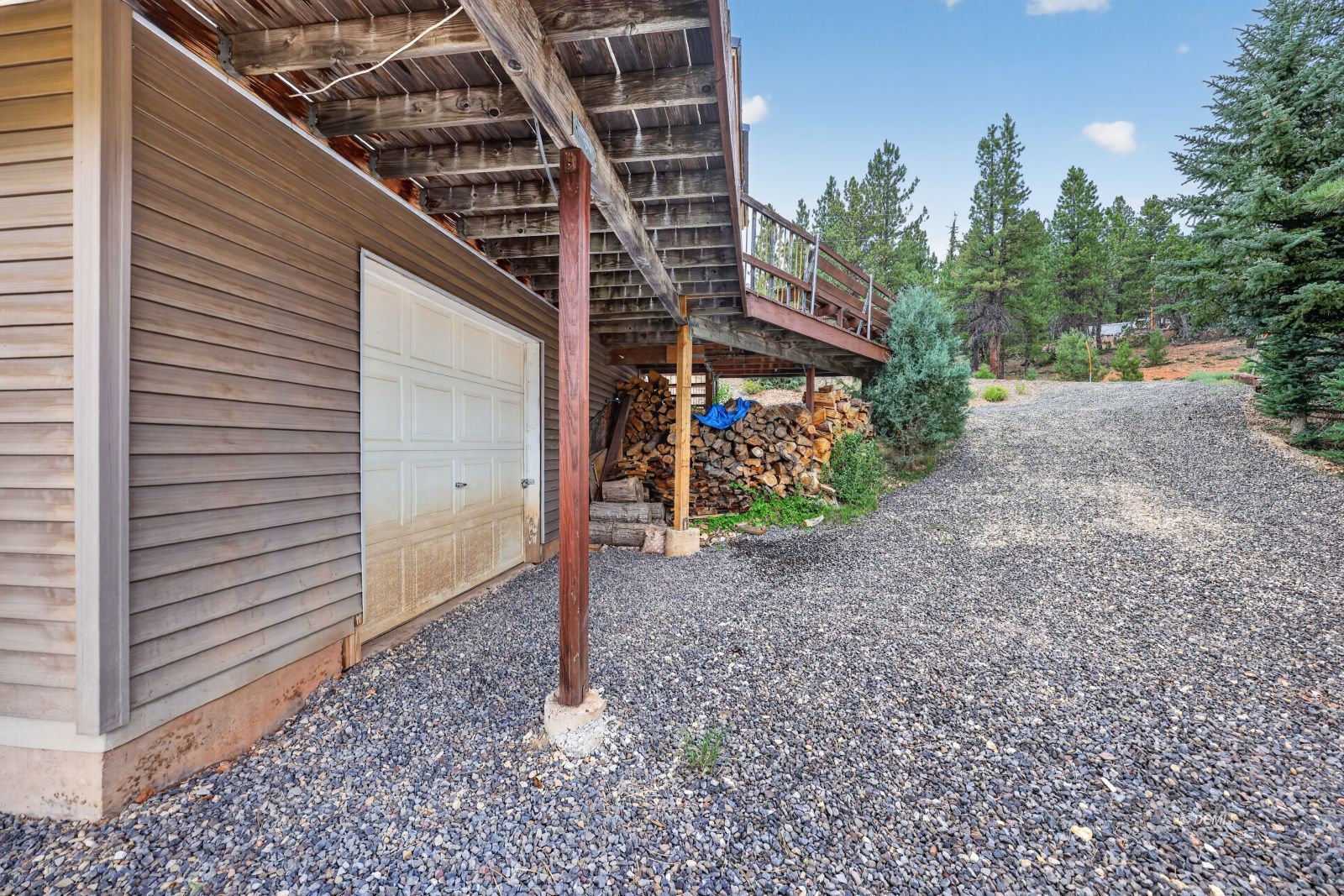 Property Photo 31