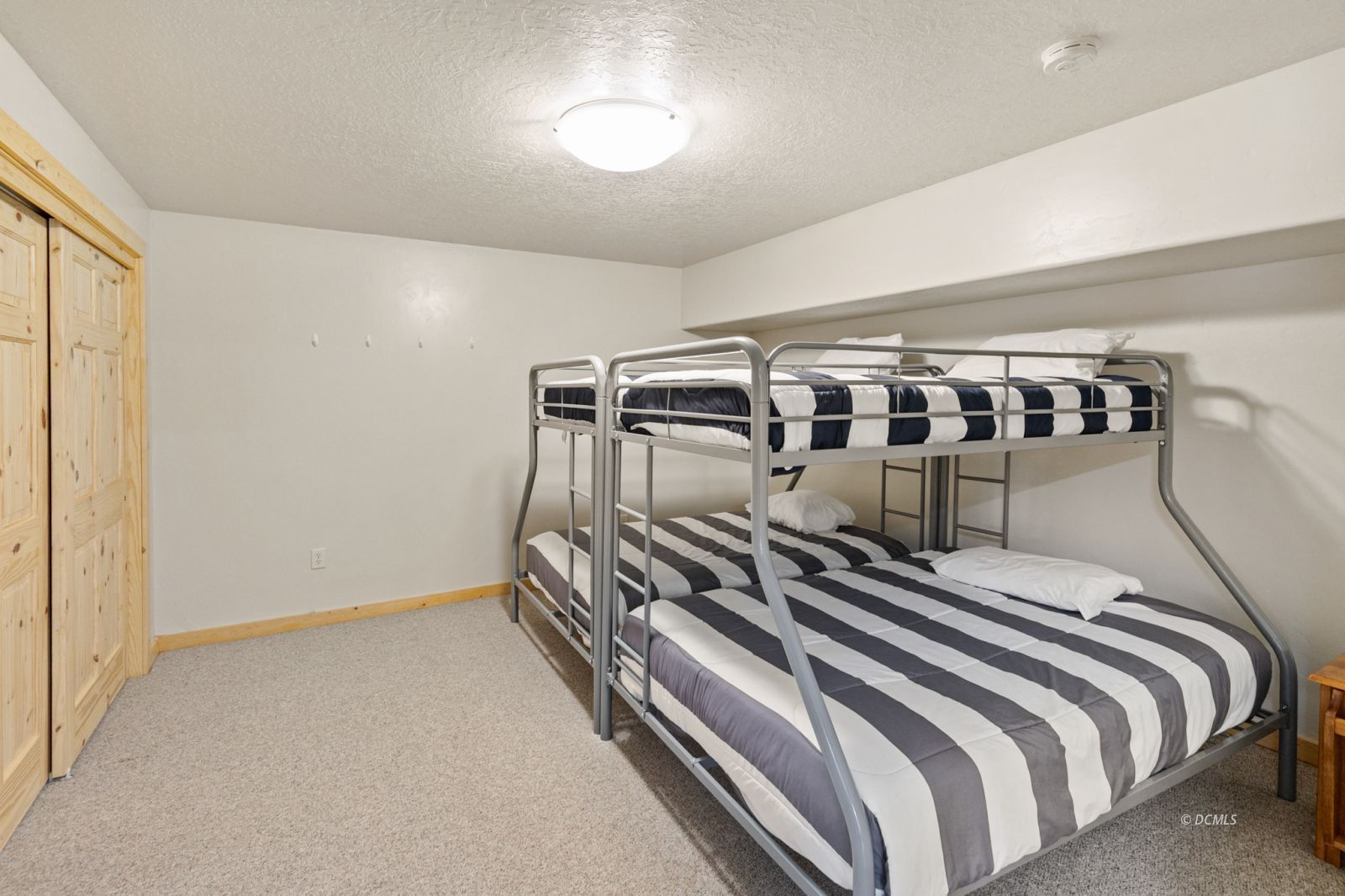 Property Photo 37