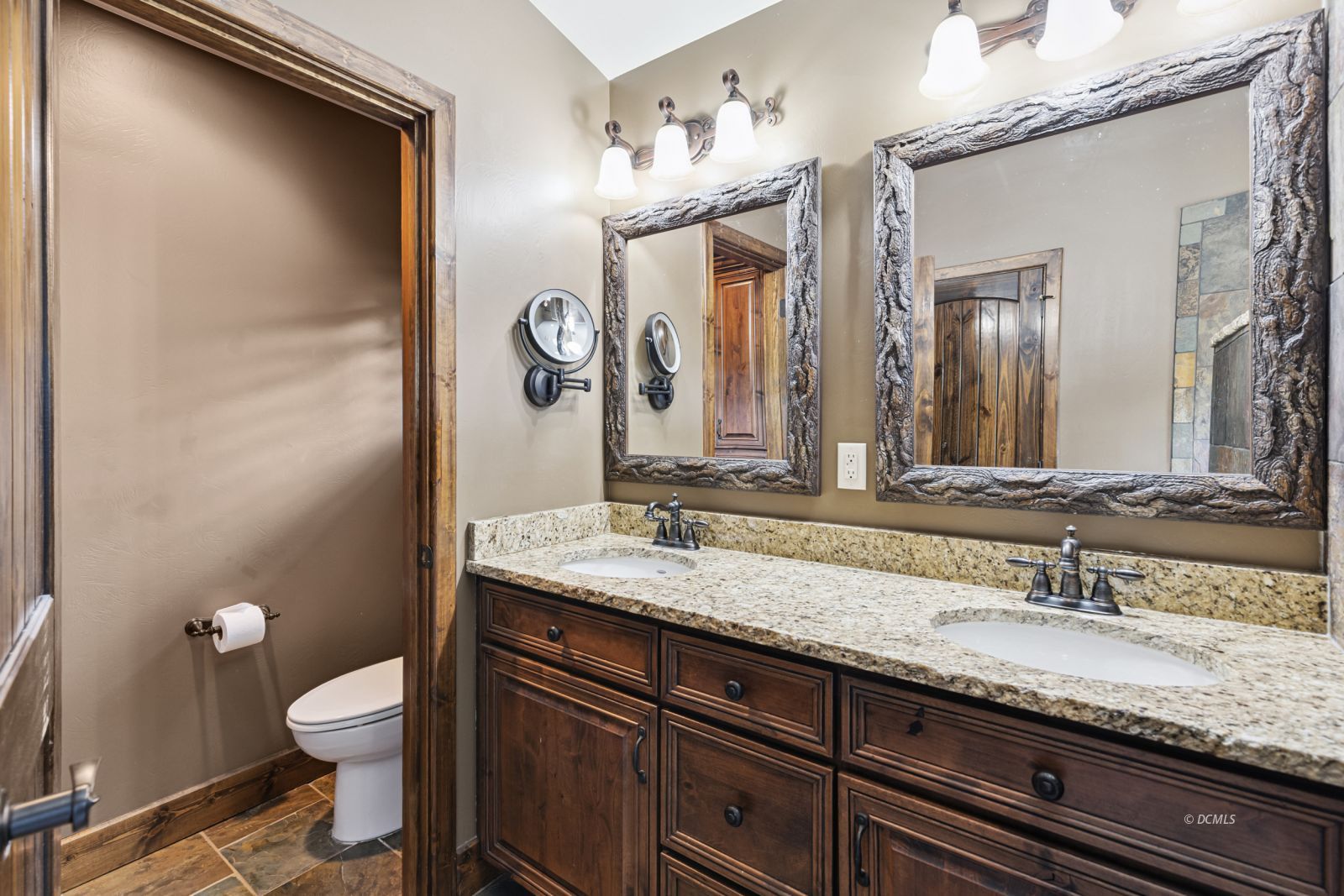 Property Photo 30