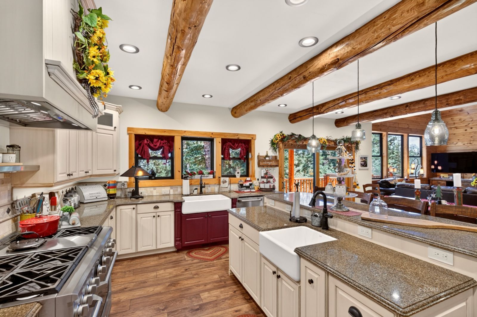 Property Photo 26