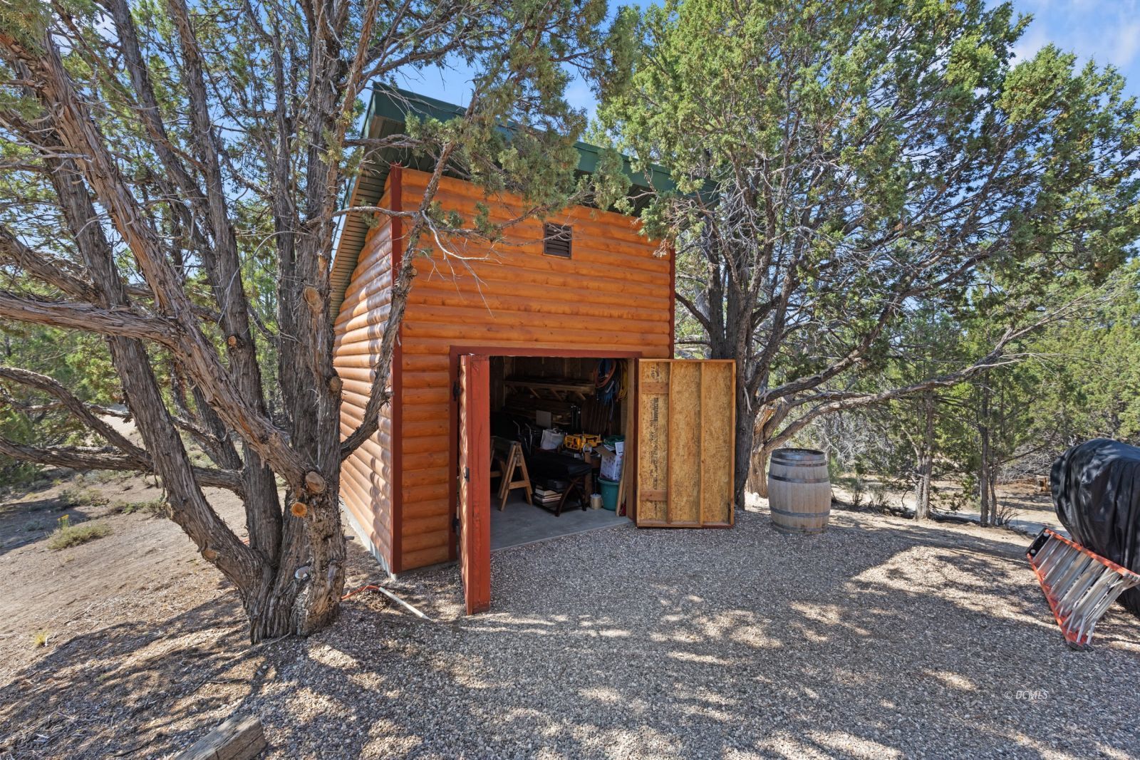 Property Photo 31