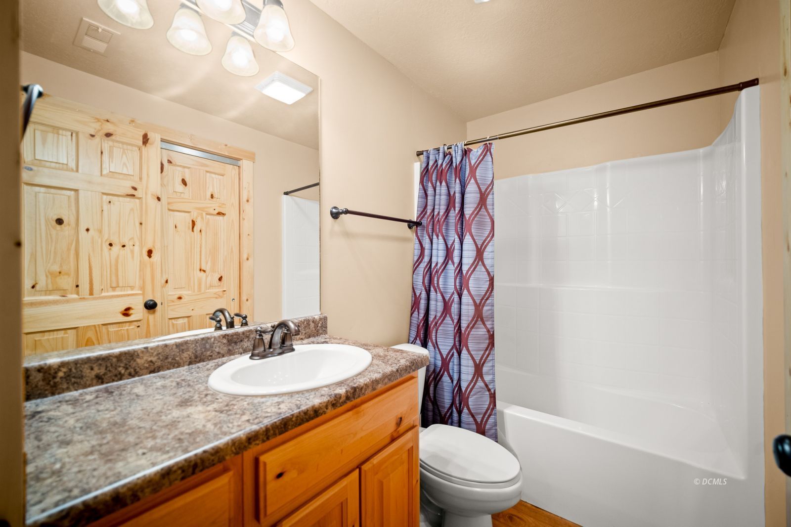 Property Photo 27