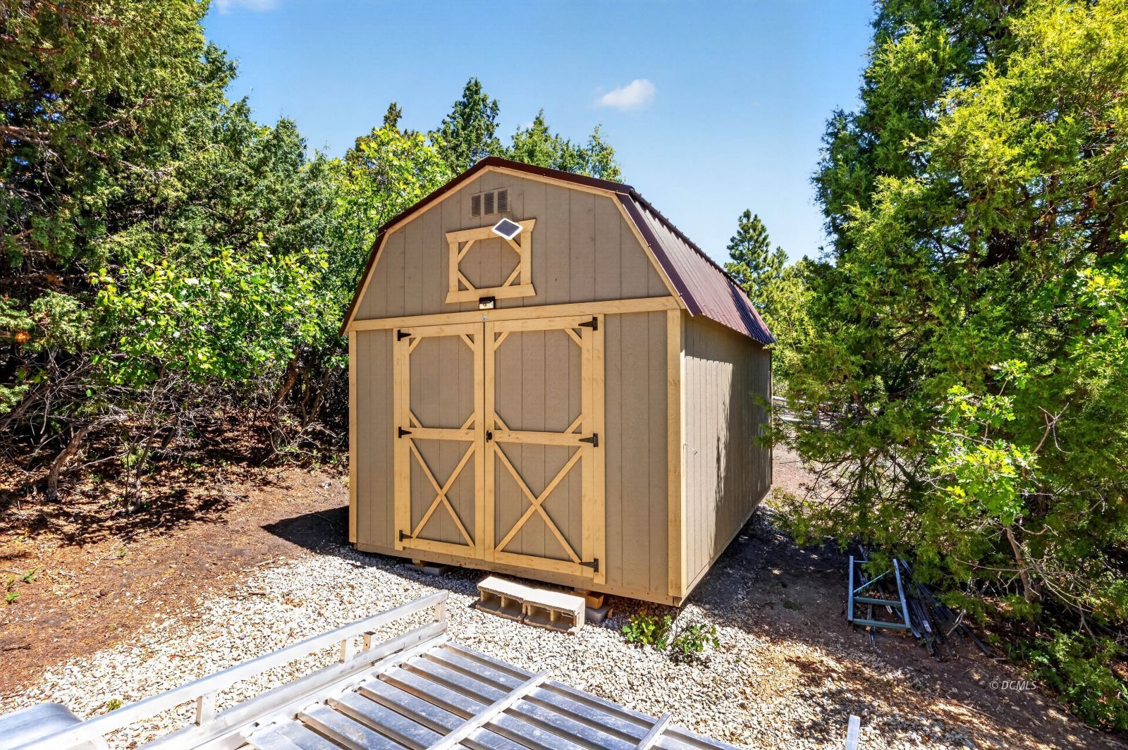 Property Photo 39