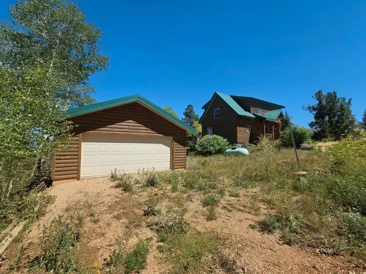 Property Photo 40