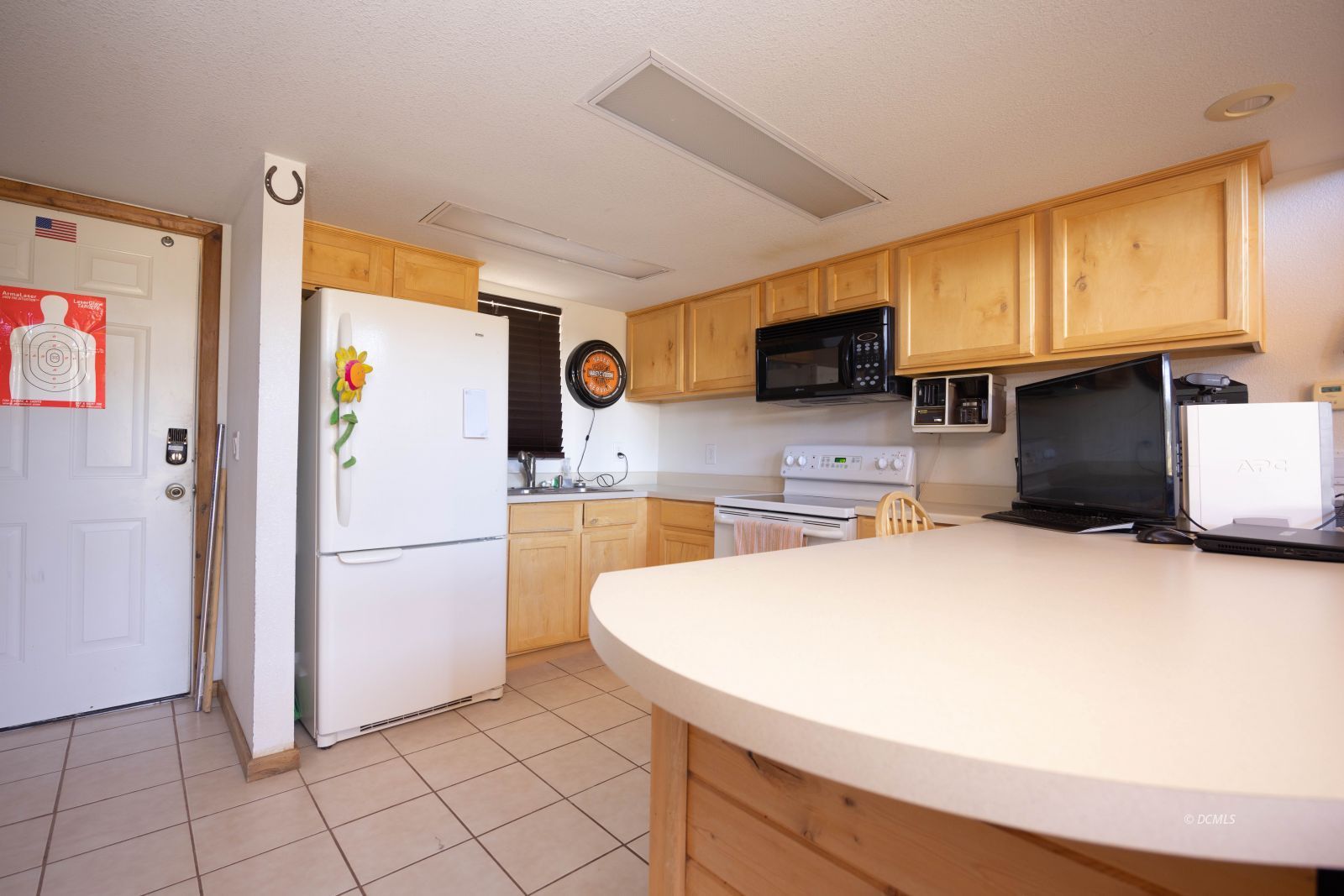 Property Photo 28