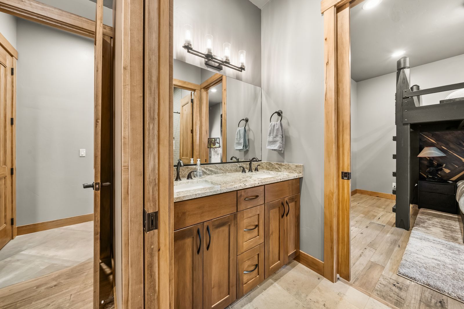 Property Photo 38