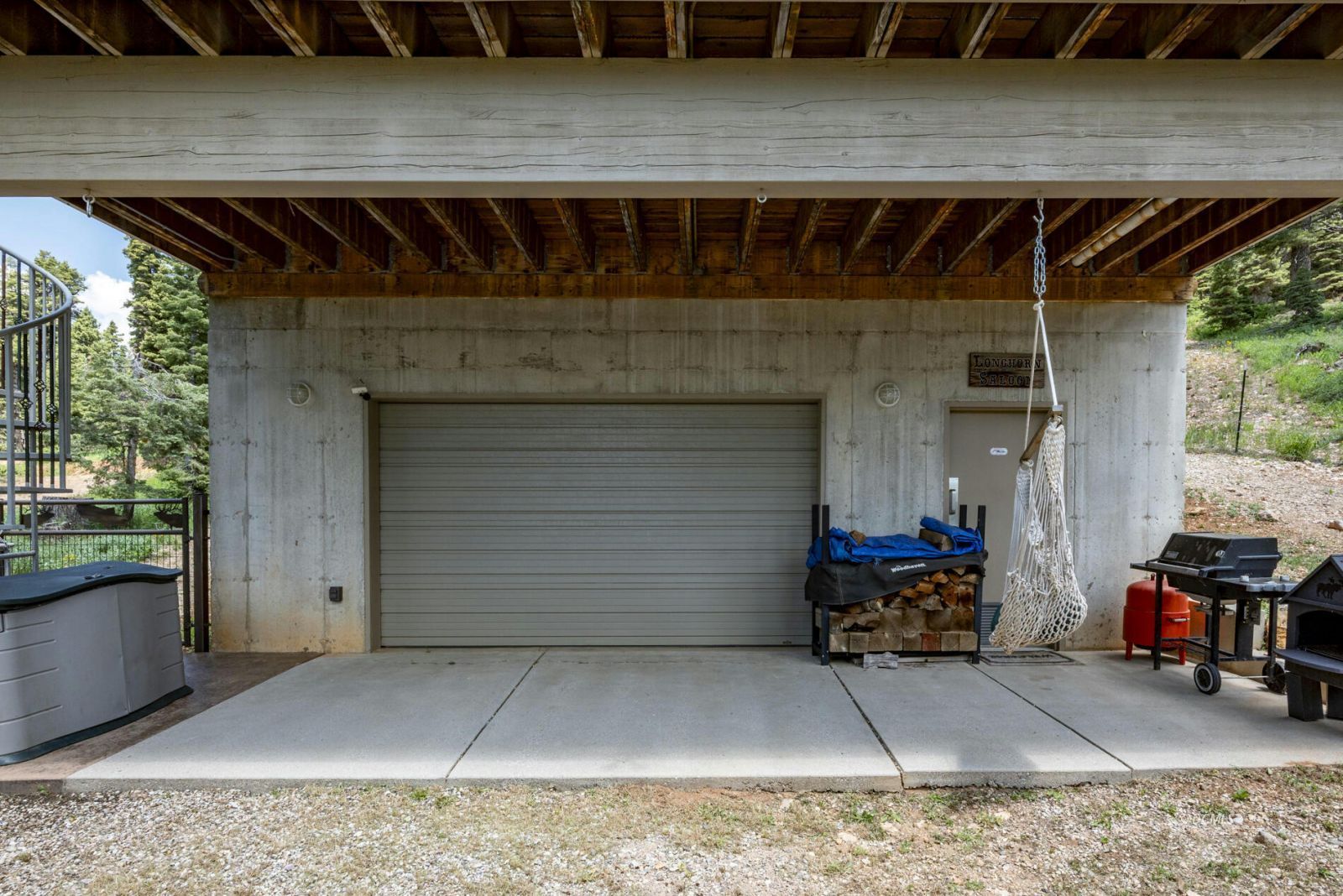 Property Photo 34