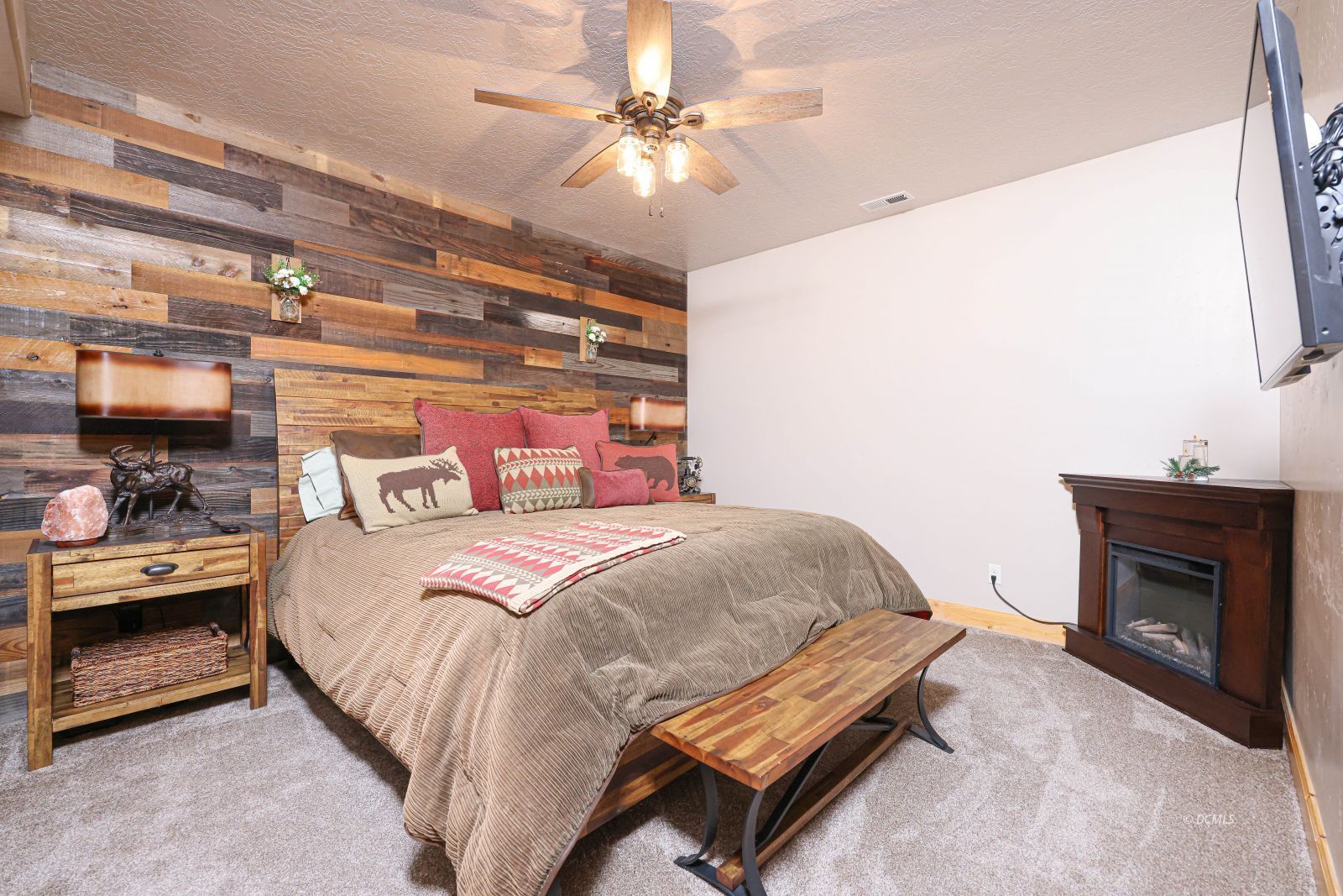 Property Photo 24