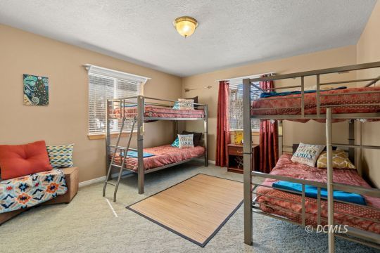 feature listing property photo