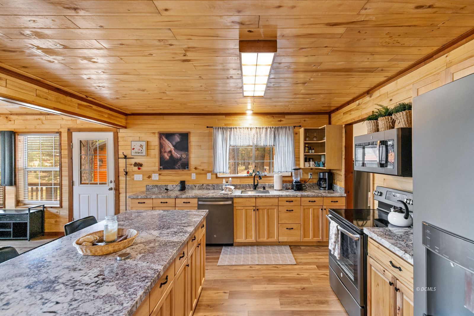 Property Photo 29