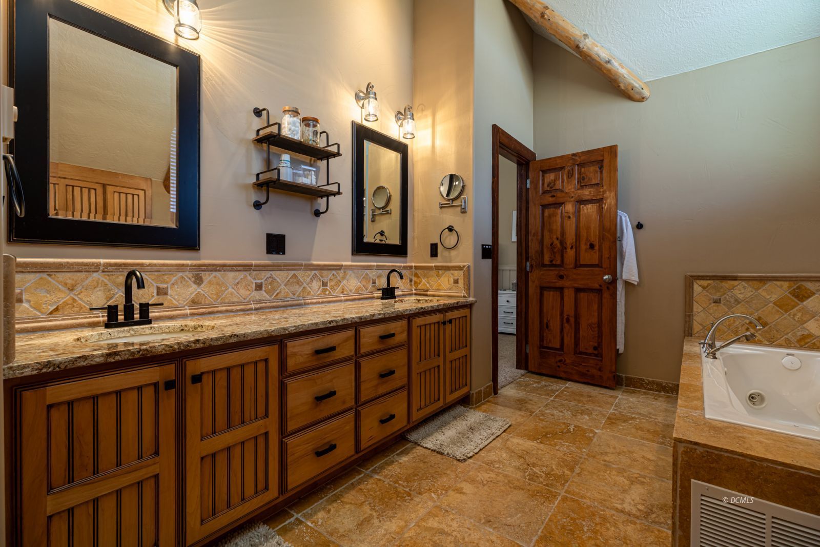 Property Photo 29
