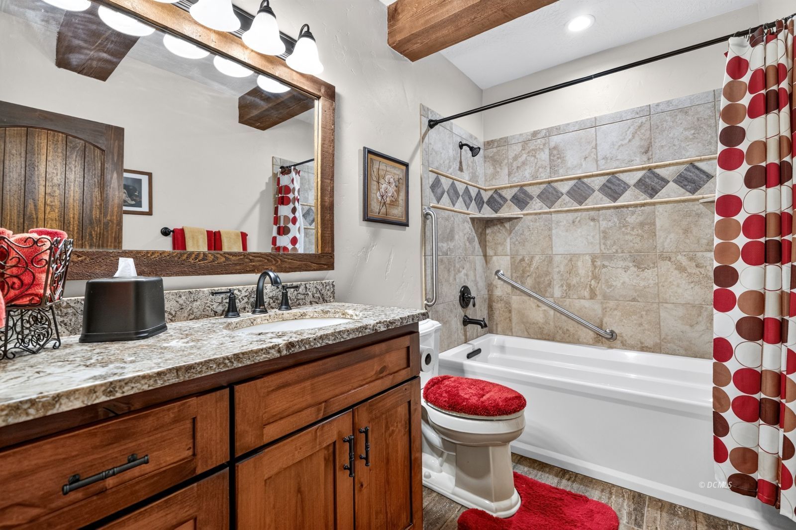 Property Photo 17