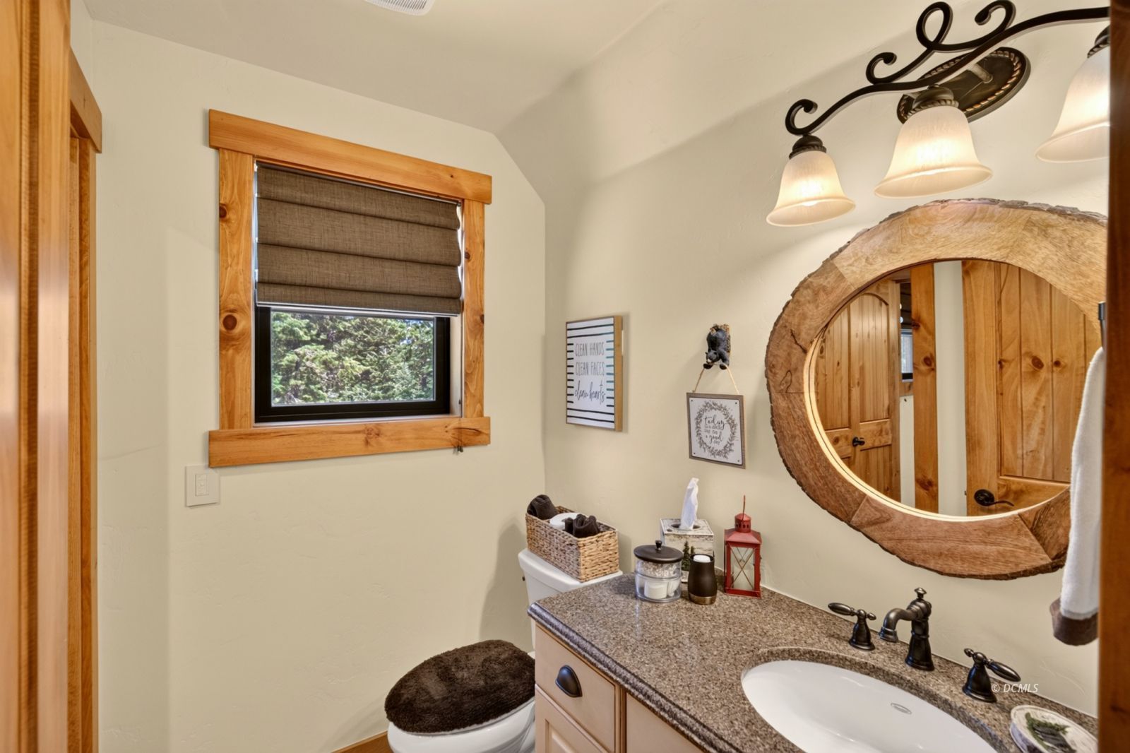 Property Photo 42
