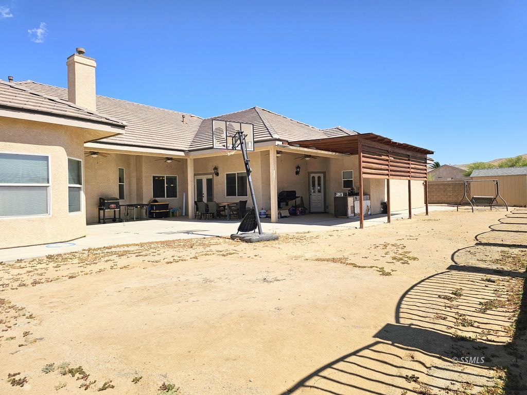 Property Photo 40