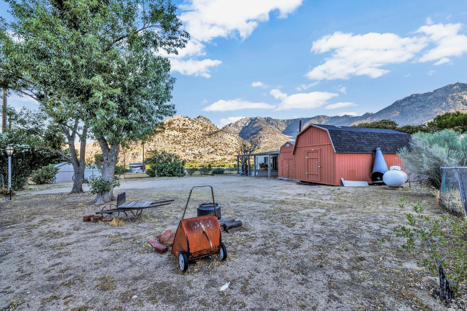 Property Photo 35
