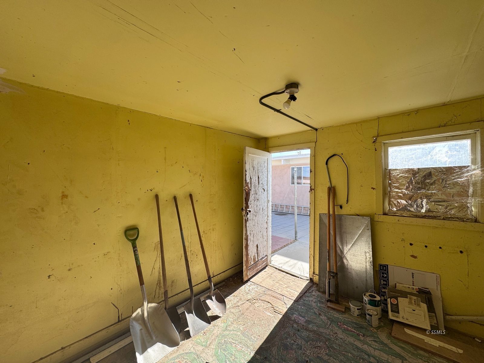 Property Photo 16