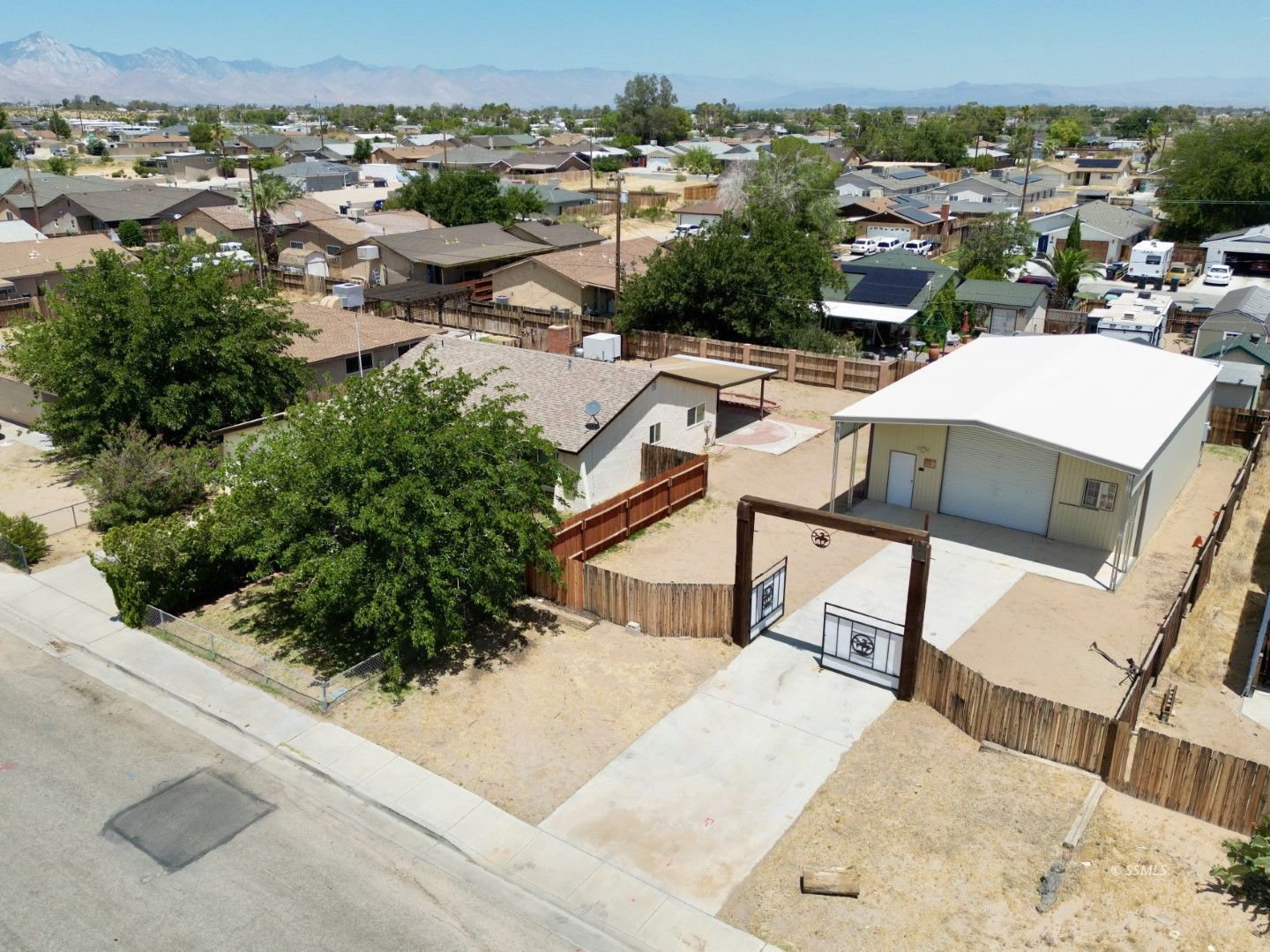 Property Photo 2