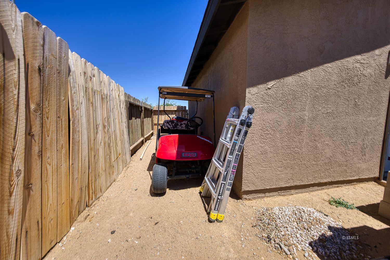 Property Photo 23