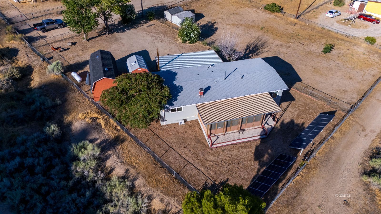 Property Photo 45