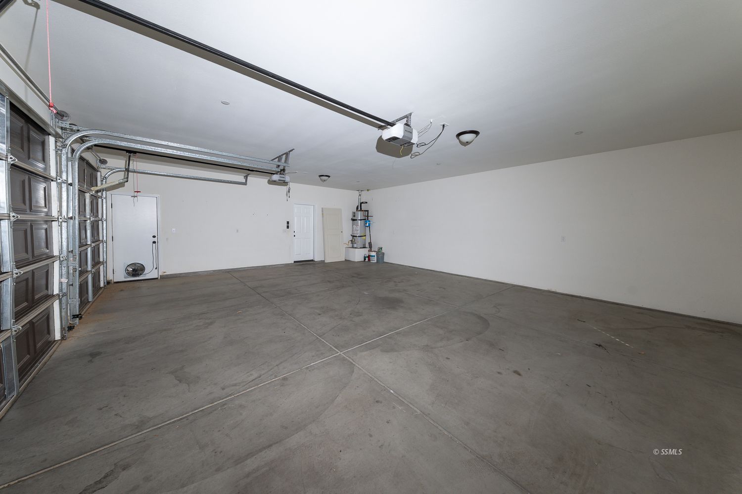 Property Photo 34