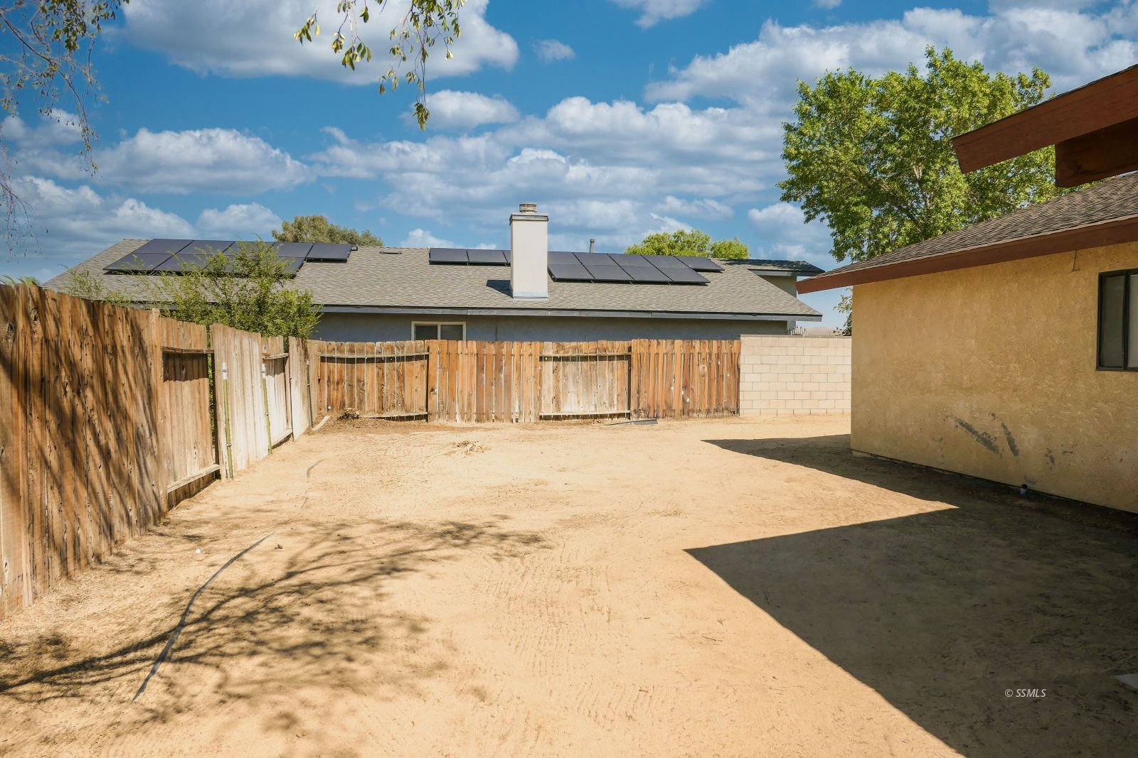 Property Photo 32