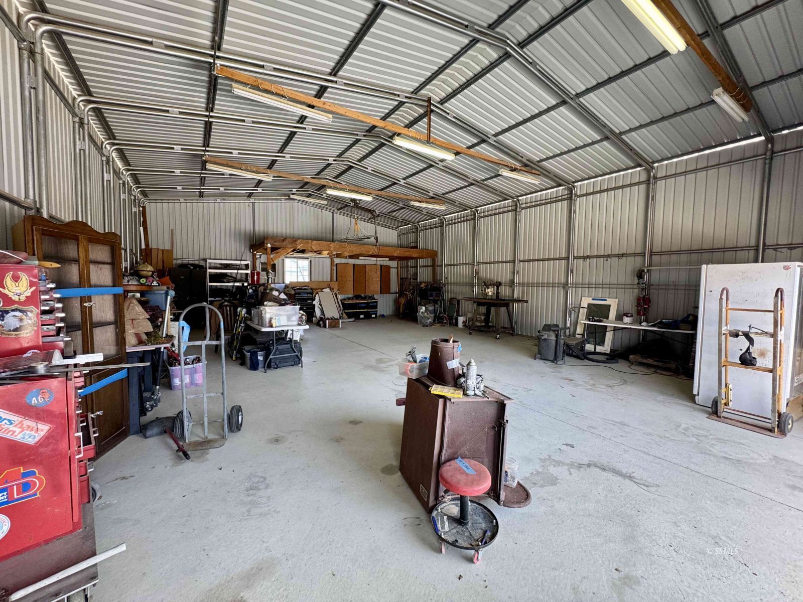 Property Photo 32