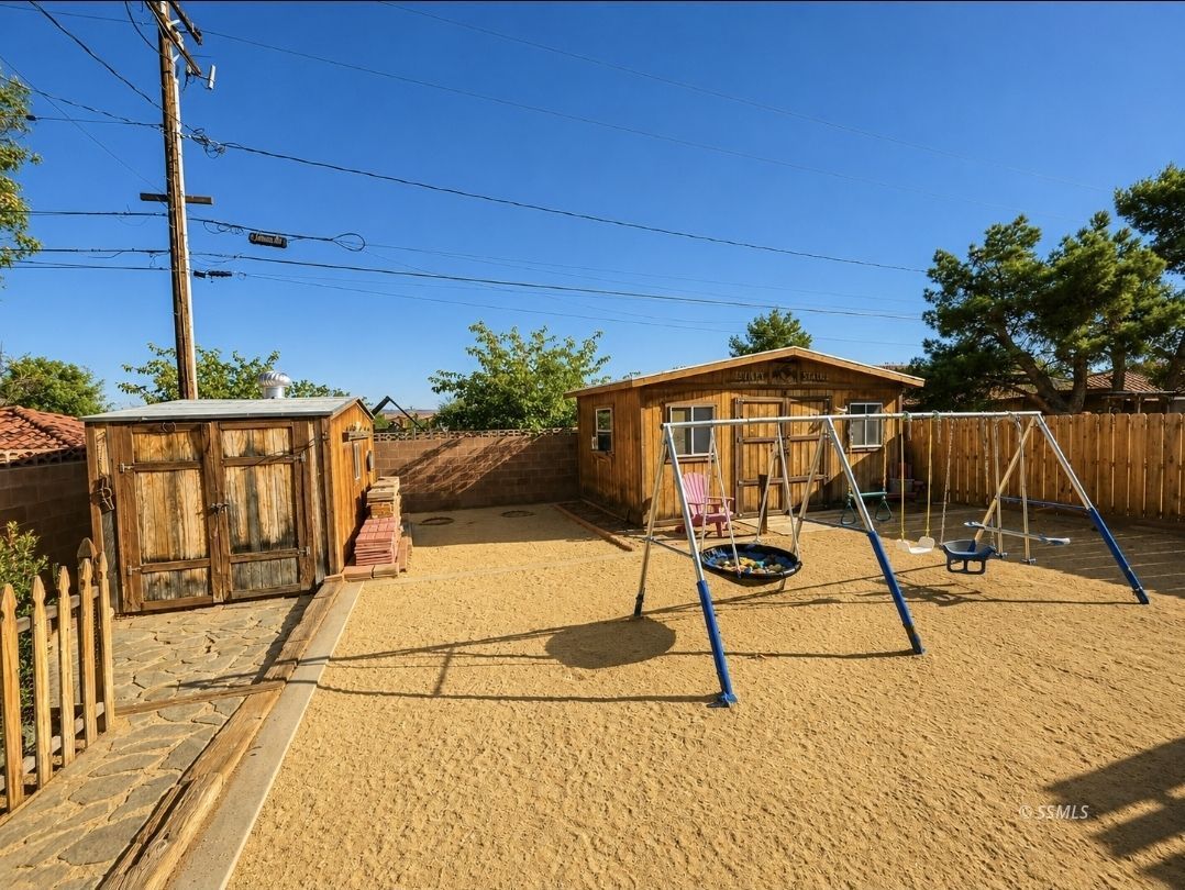 Property Photo 24