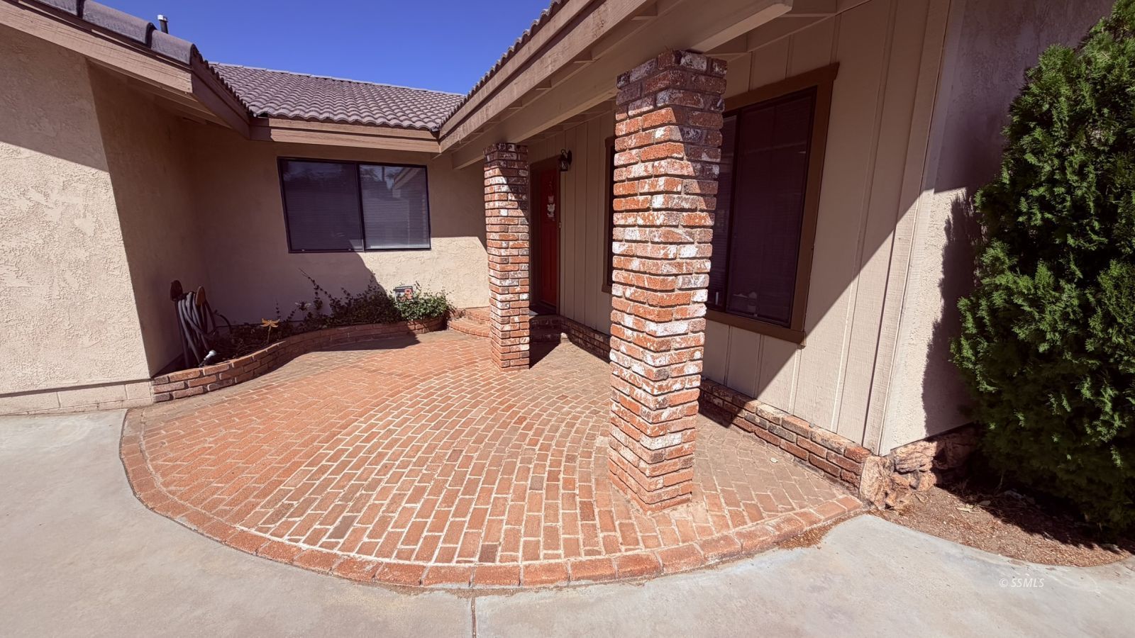 Property Photo 34