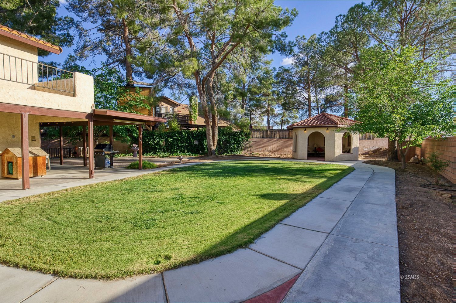 Property Photo 43