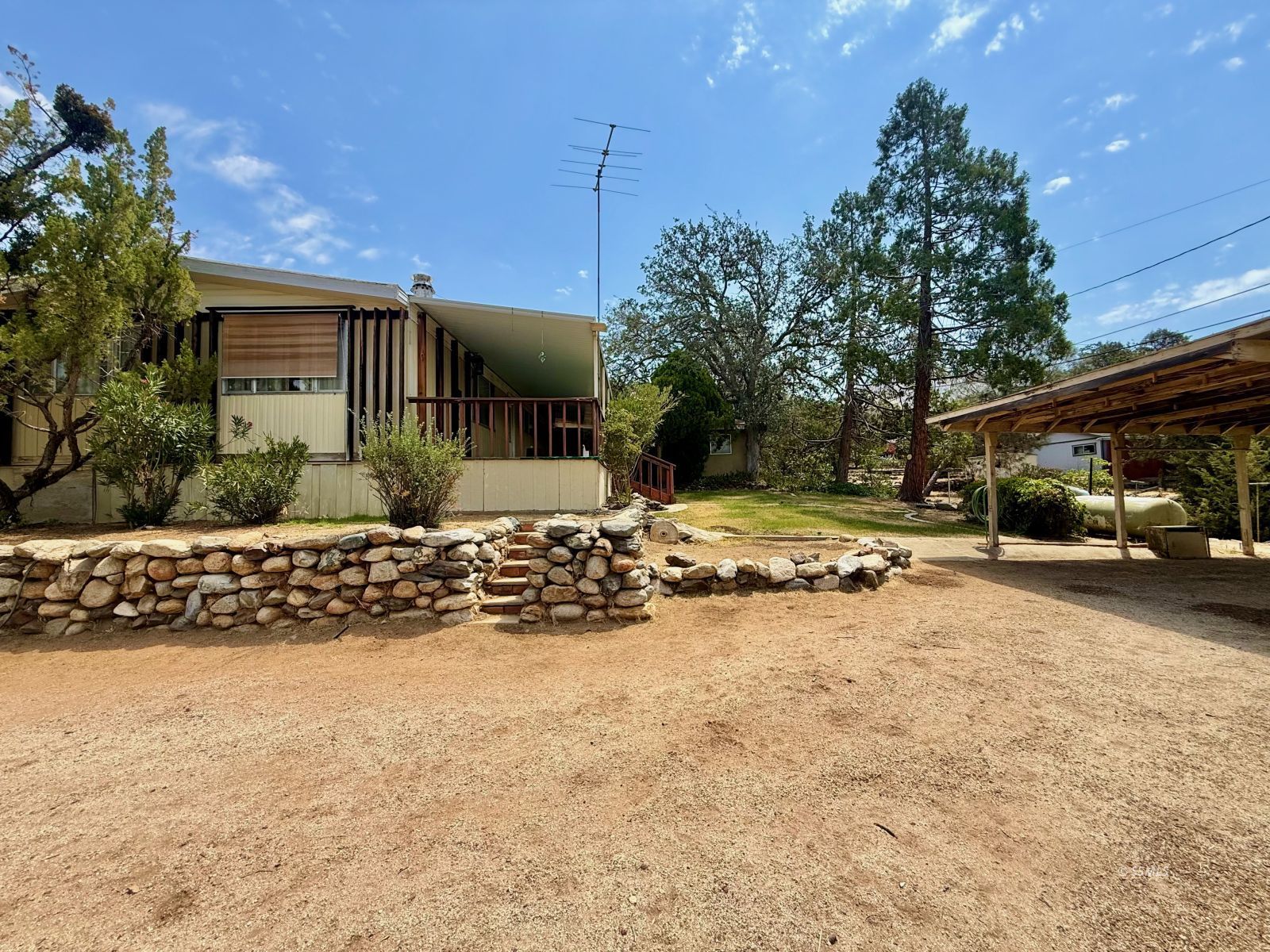Property Photo 41