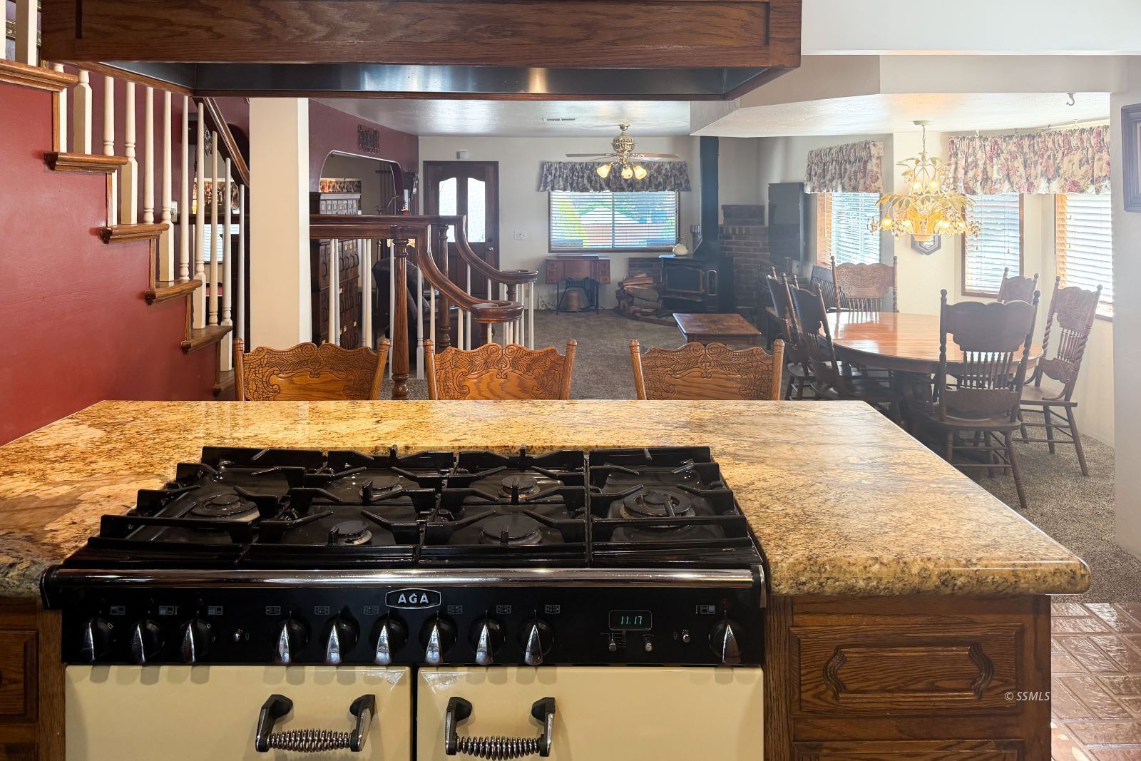Property Photo 9