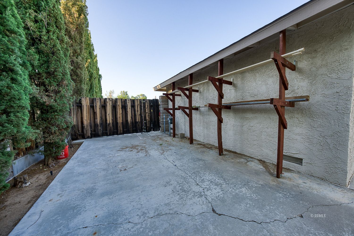 Property Photo 40