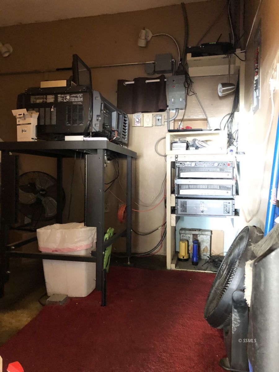 Property Photo 19