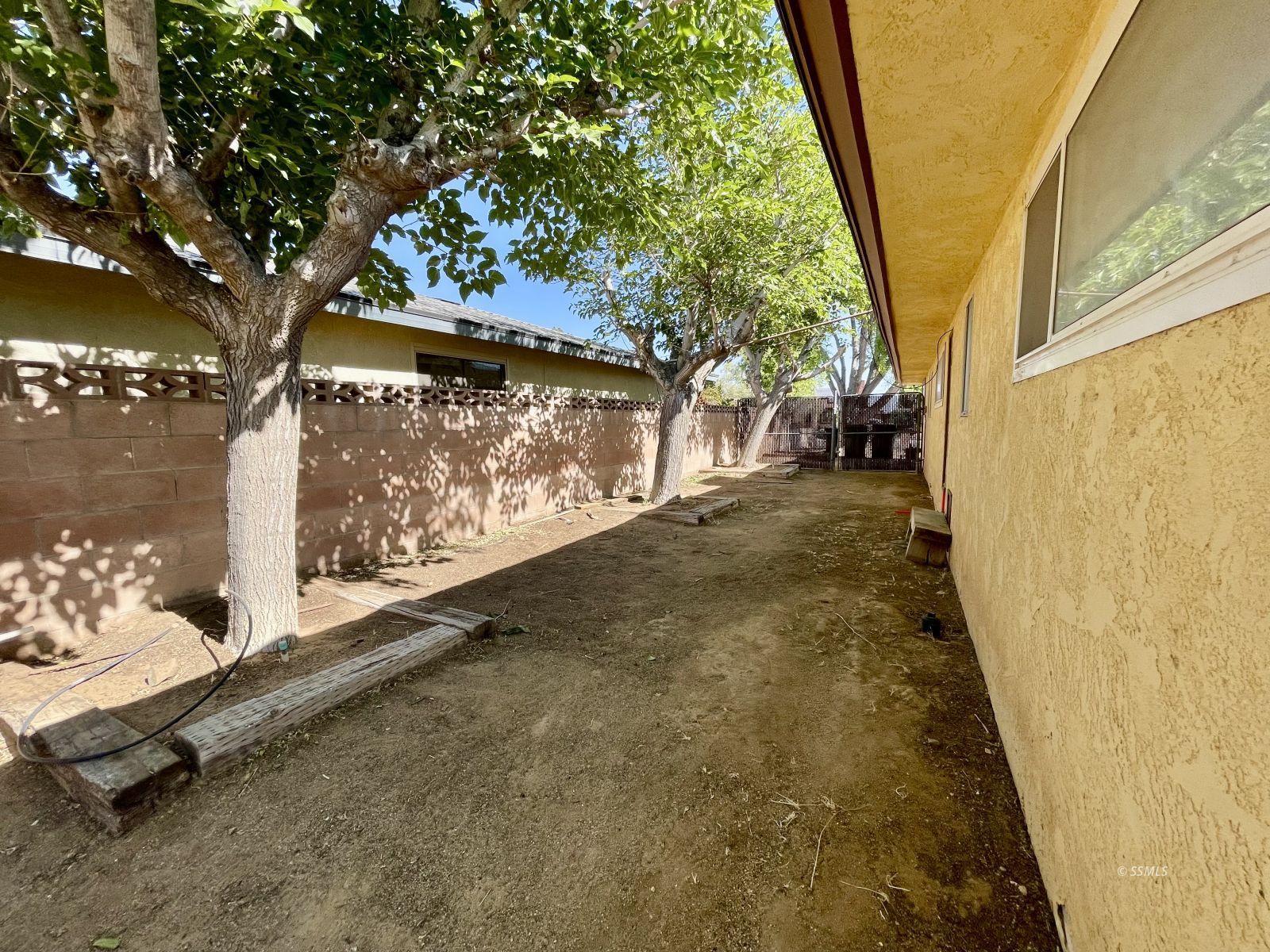 Property Photo 37