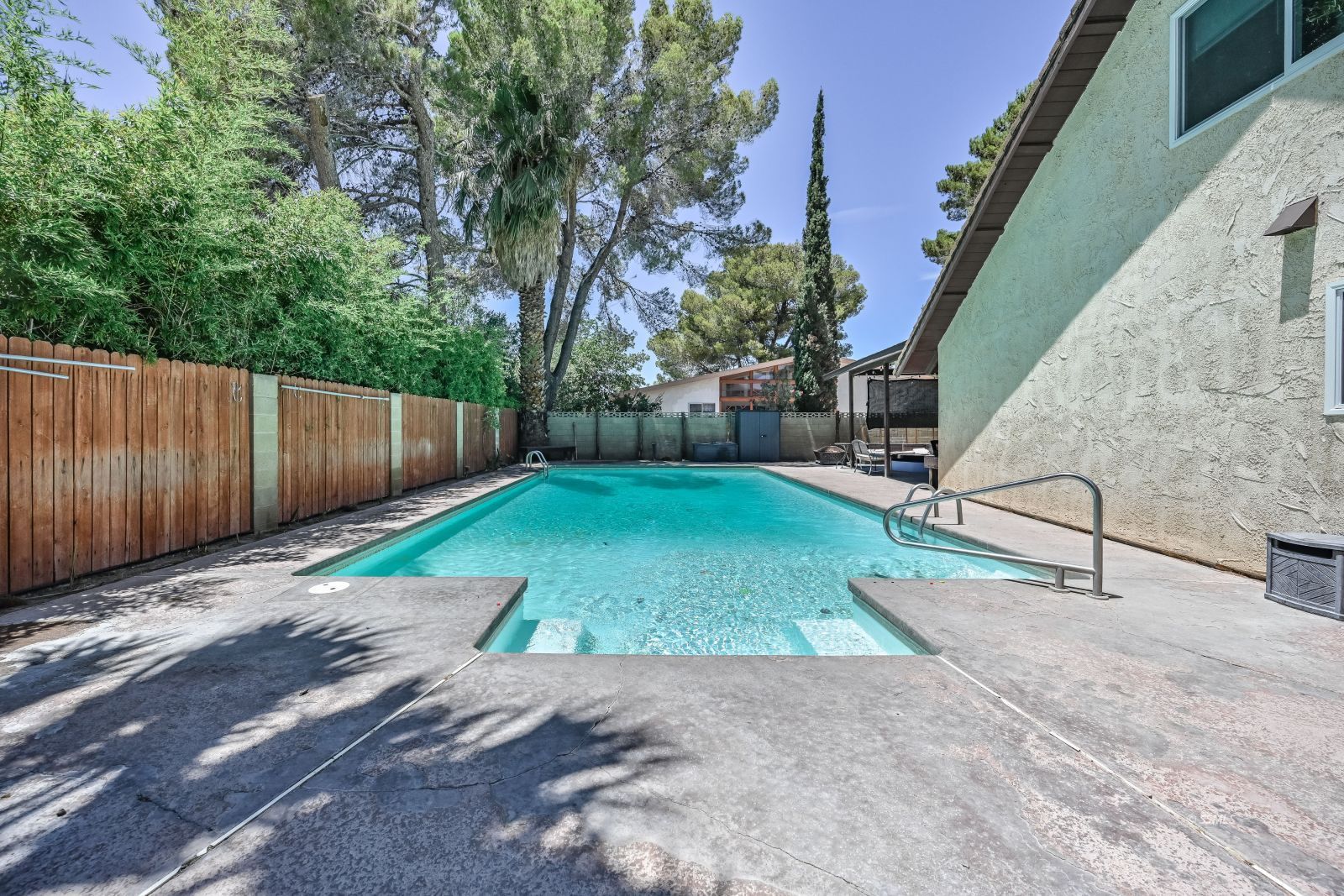 Property Photo 34