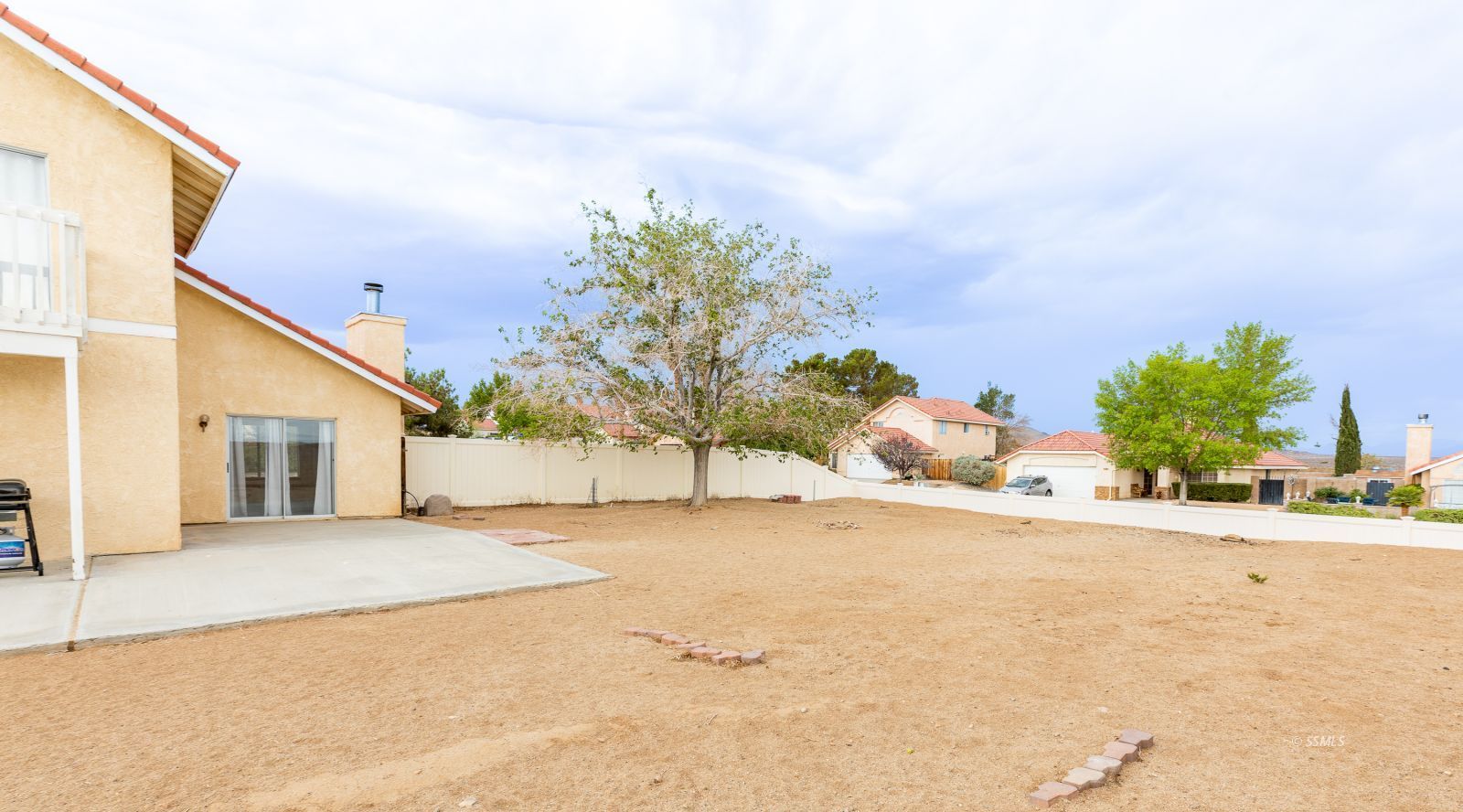 Property Photo 39