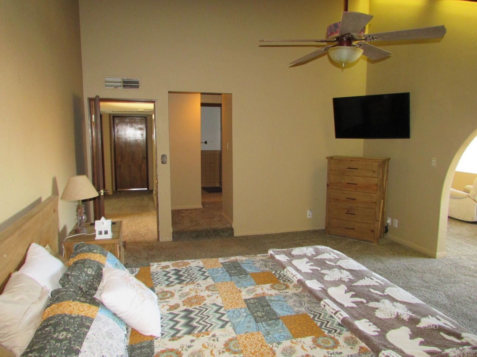 Property Photo 26