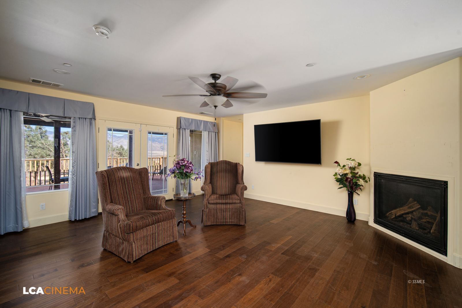 Property Photo 23